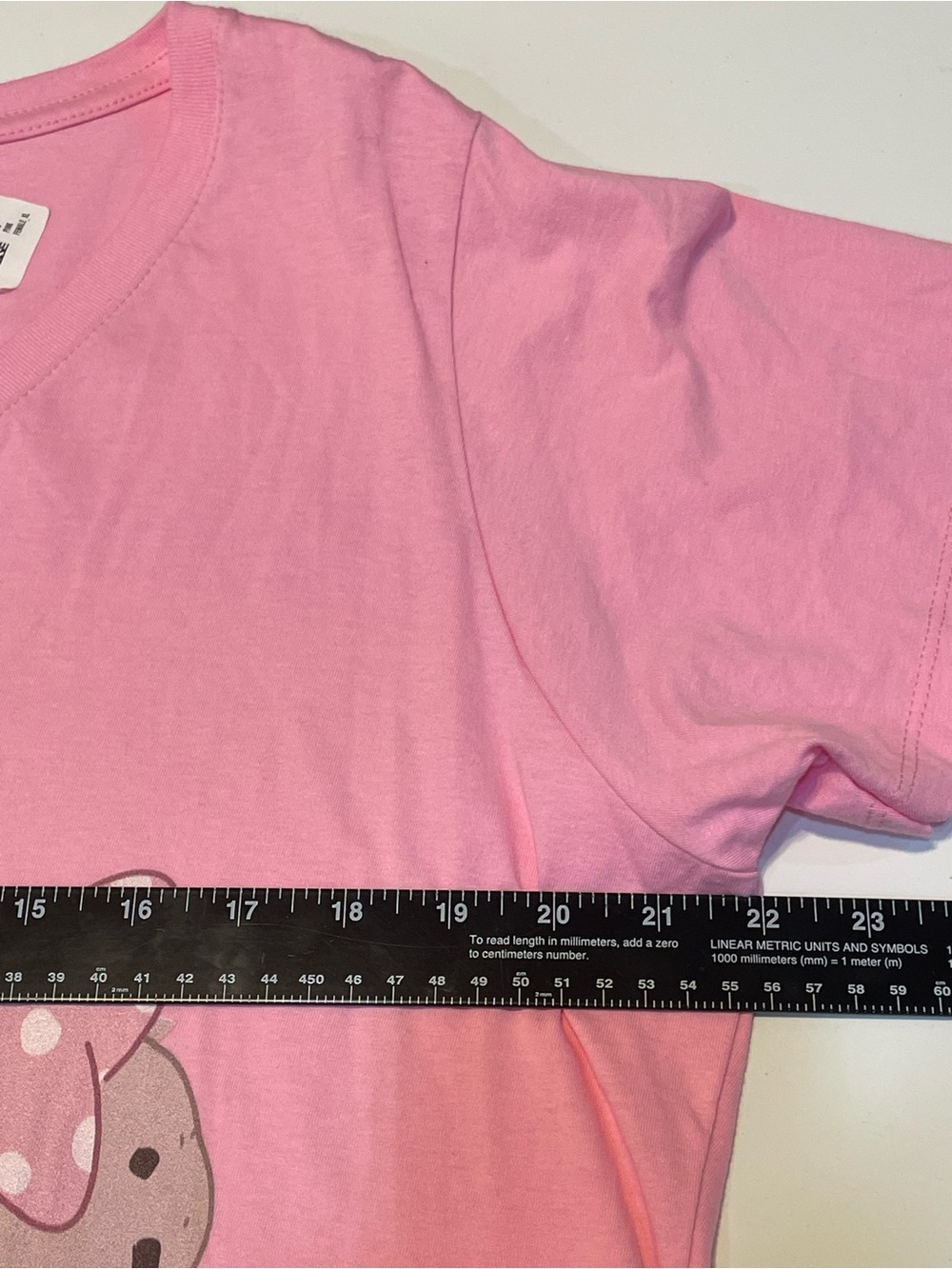 Disney PORT & COMPANY Pink Women’s XL Ice Cream Heart Graphic V-Neck Tee - Picture 6 of 7